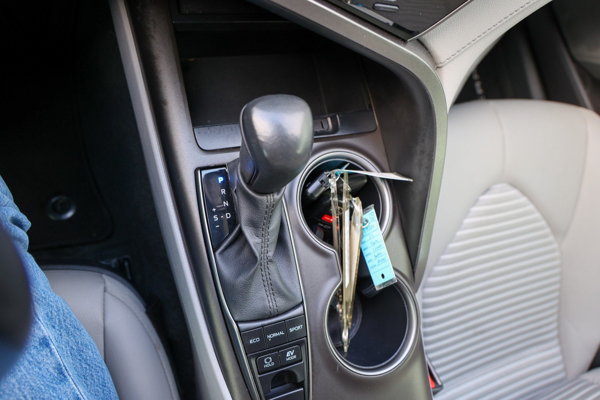 2024 Toyota Camry Hybrid Hybrid SE