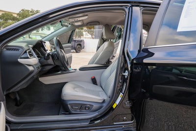2024 Toyota Camry Hybrid Hybrid SE