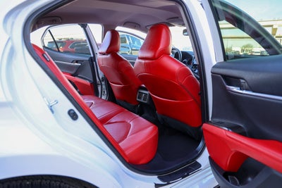 2022 Toyota CAMRY XSE