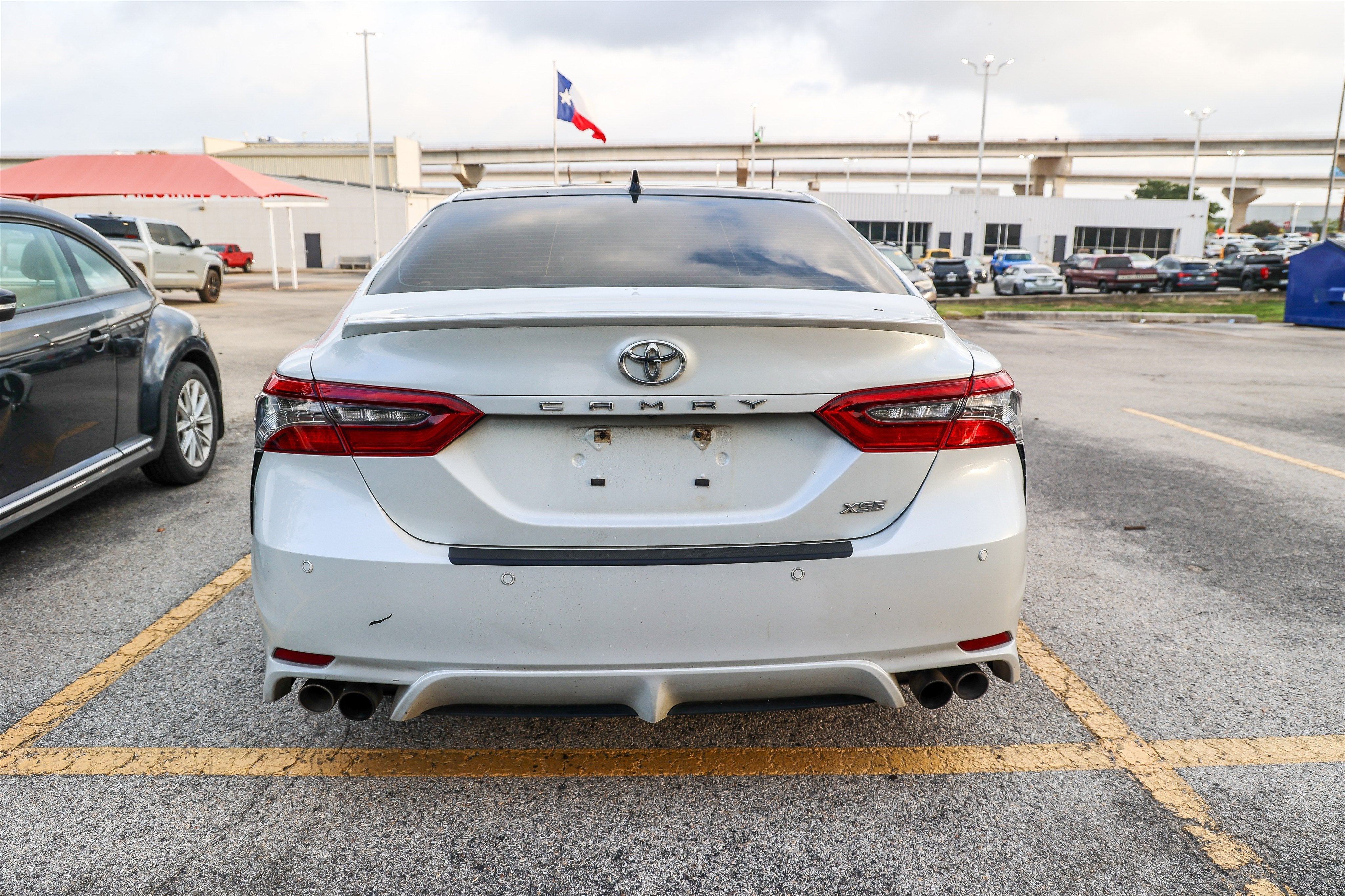 2023 Toyota CAMRY XSE