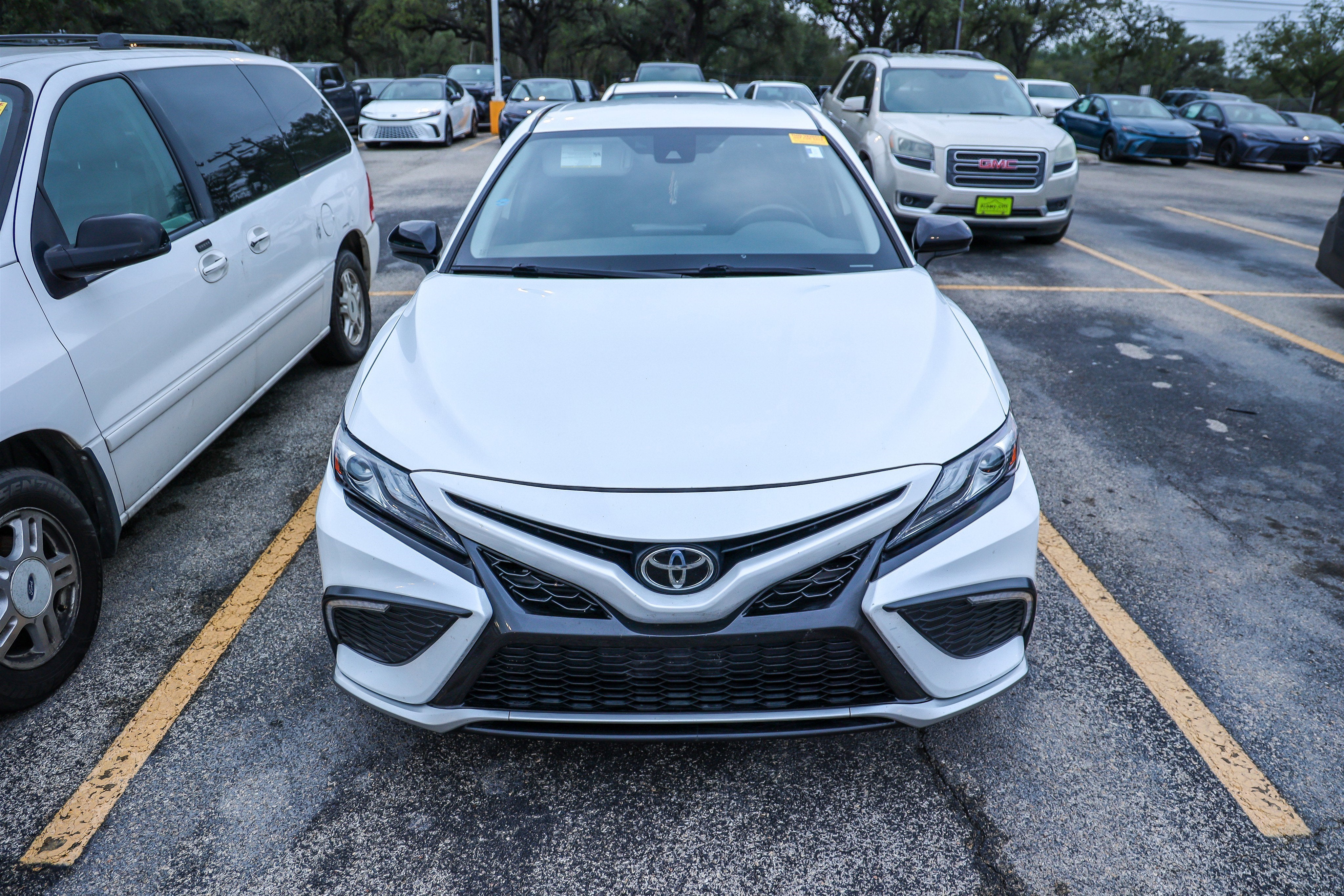 2023 Toyota CAMRY XSE