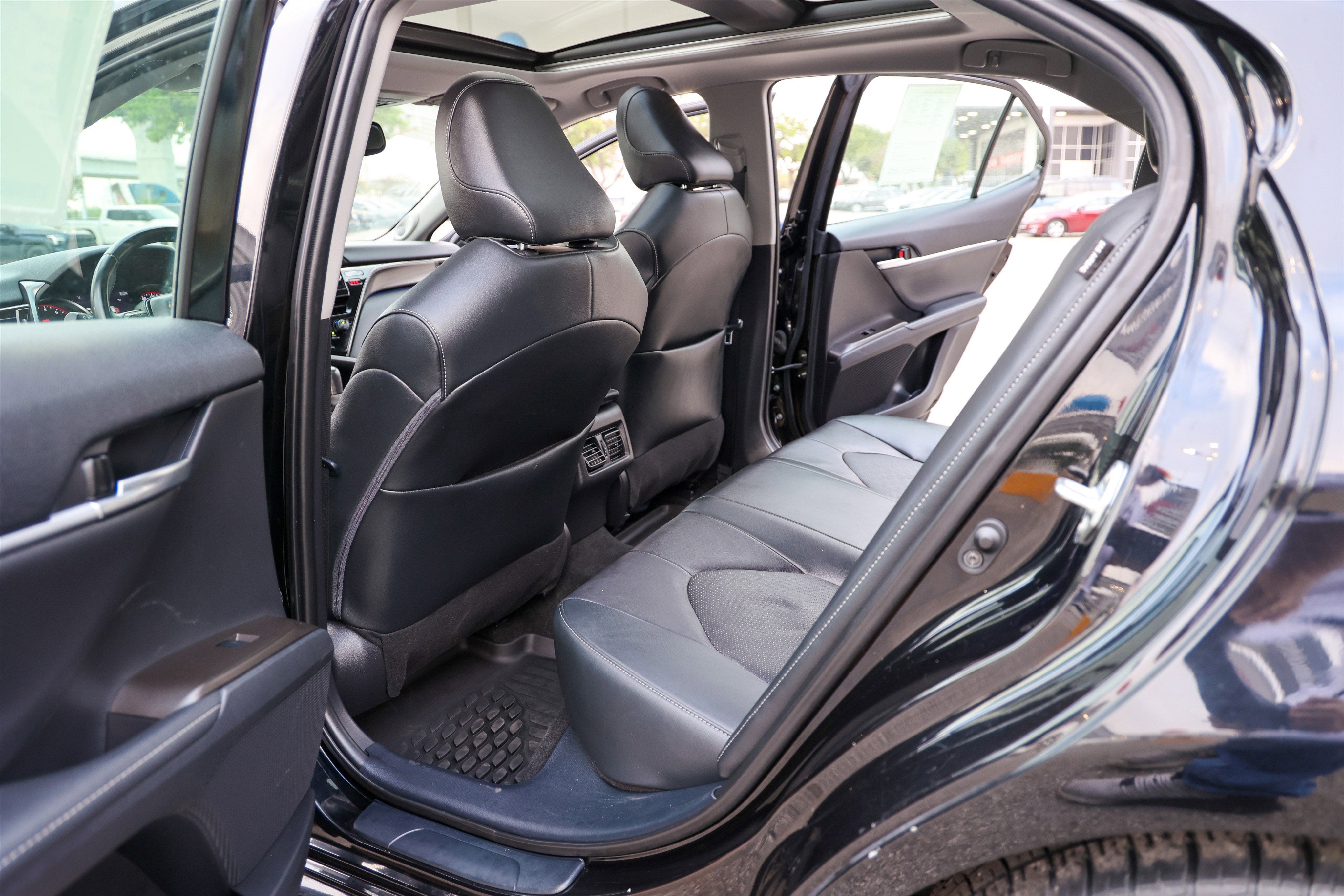2022 Toyota CAMRY XSE V6