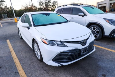 2020 Toyota CAMRY LE