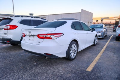 2020 Toyota CAMRY LE