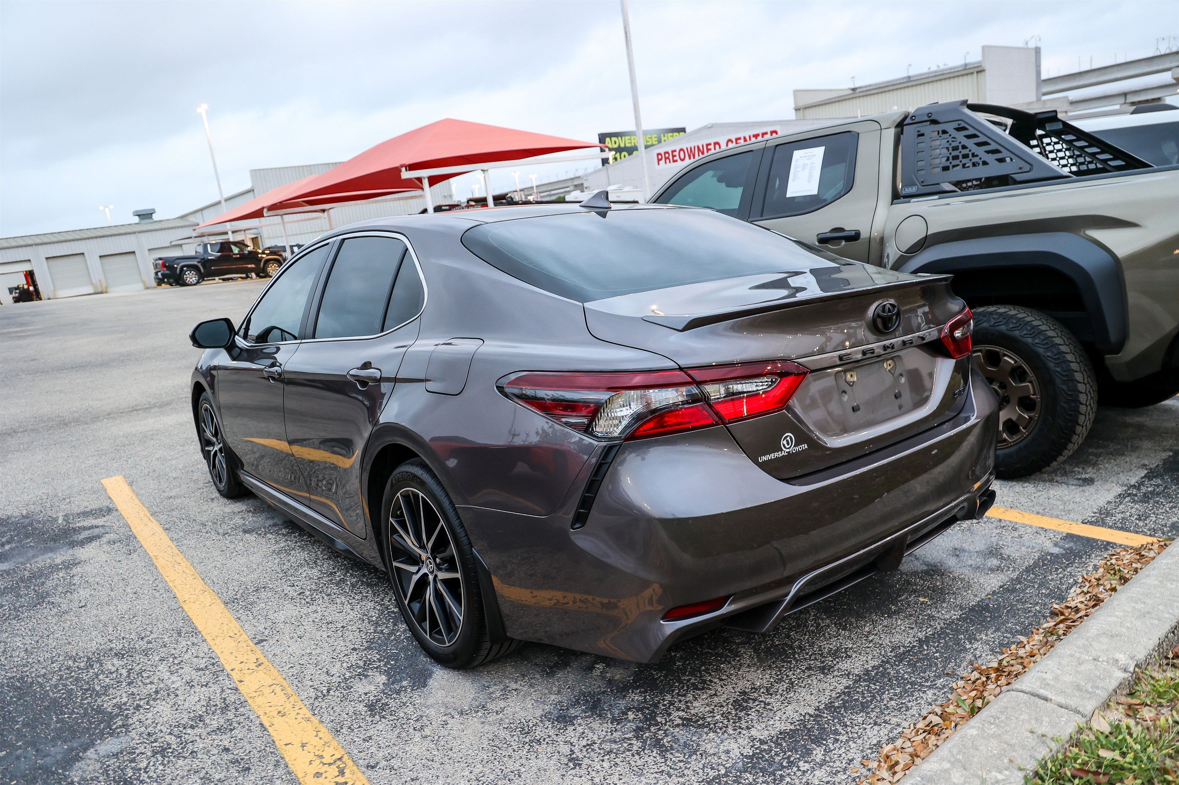2023 Toyota Camry SE