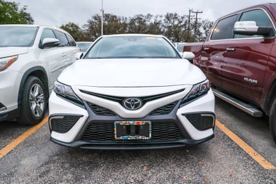 2024 Toyota CAMRY SE