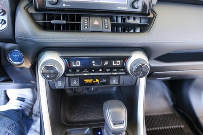 2022 Toyota RAV4 HYBRID Hybrid XLE Premium