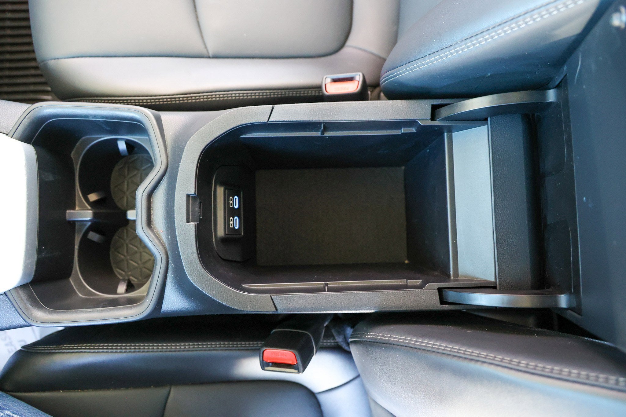 2022 Toyota RAV4 HYBRID Hybrid XLE Premium