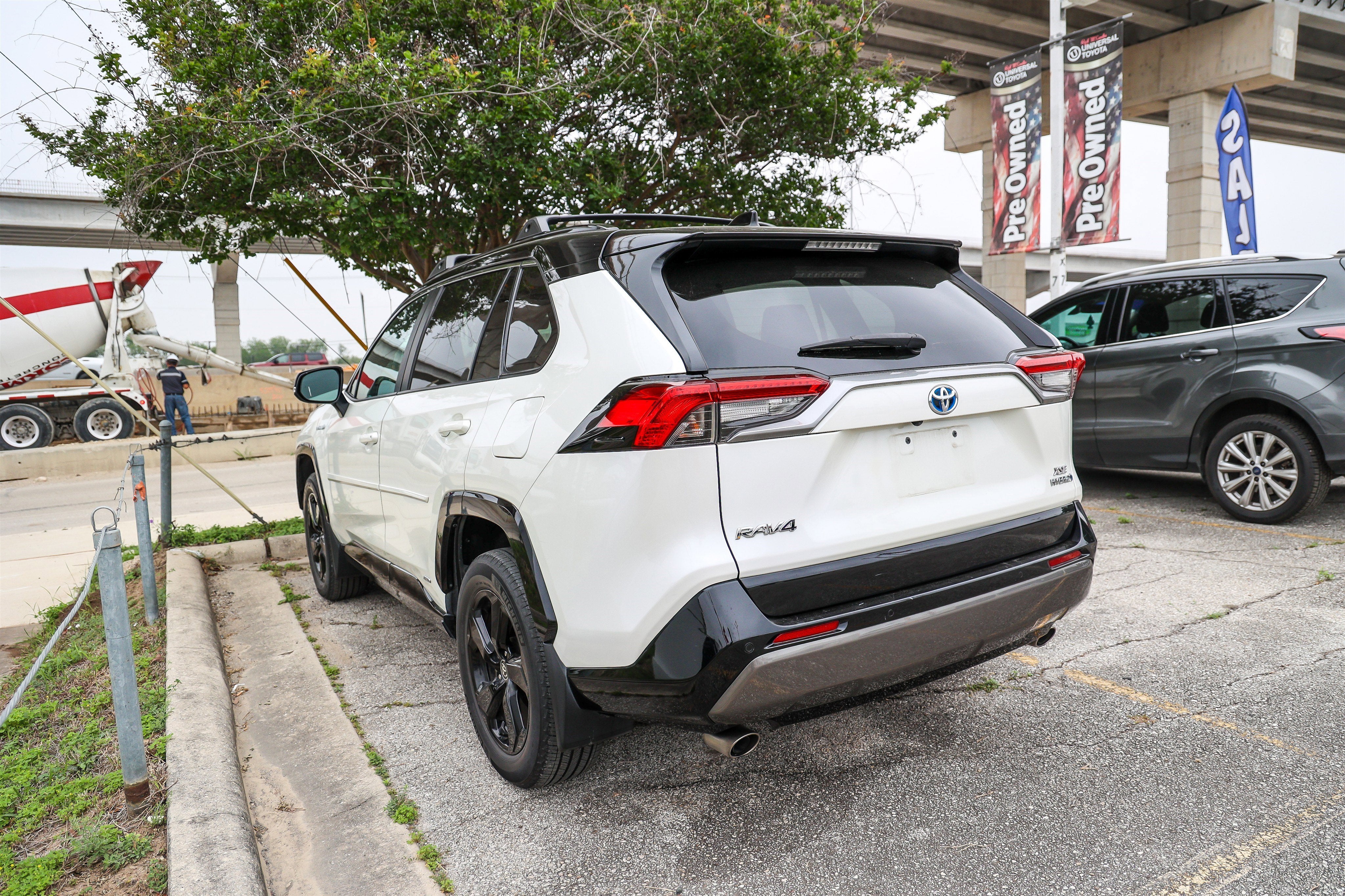 2021 Toyota RAV4 Hybrid XSE