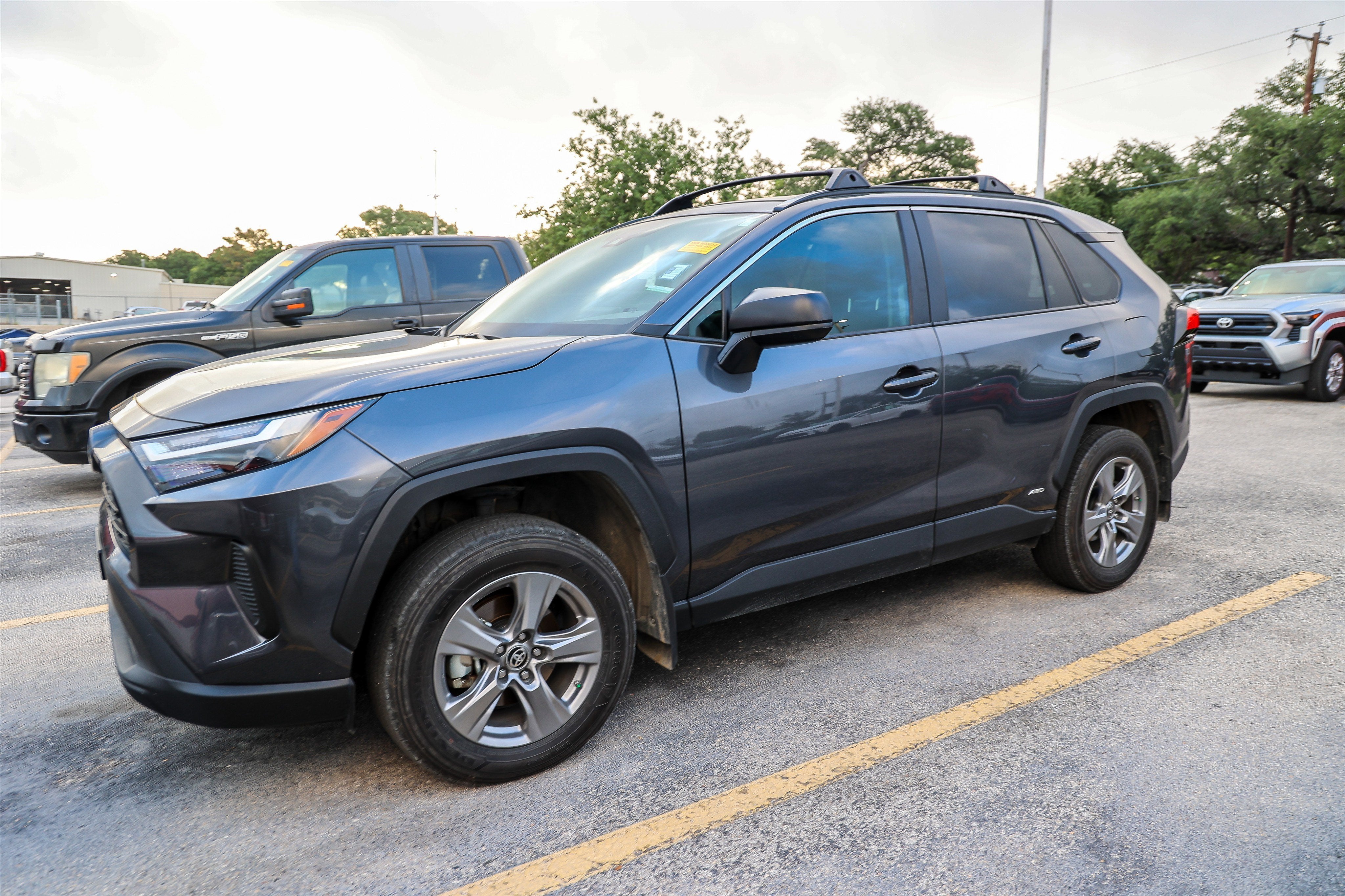 2024 Toyota RAV4 Hybrid Hybrid LE