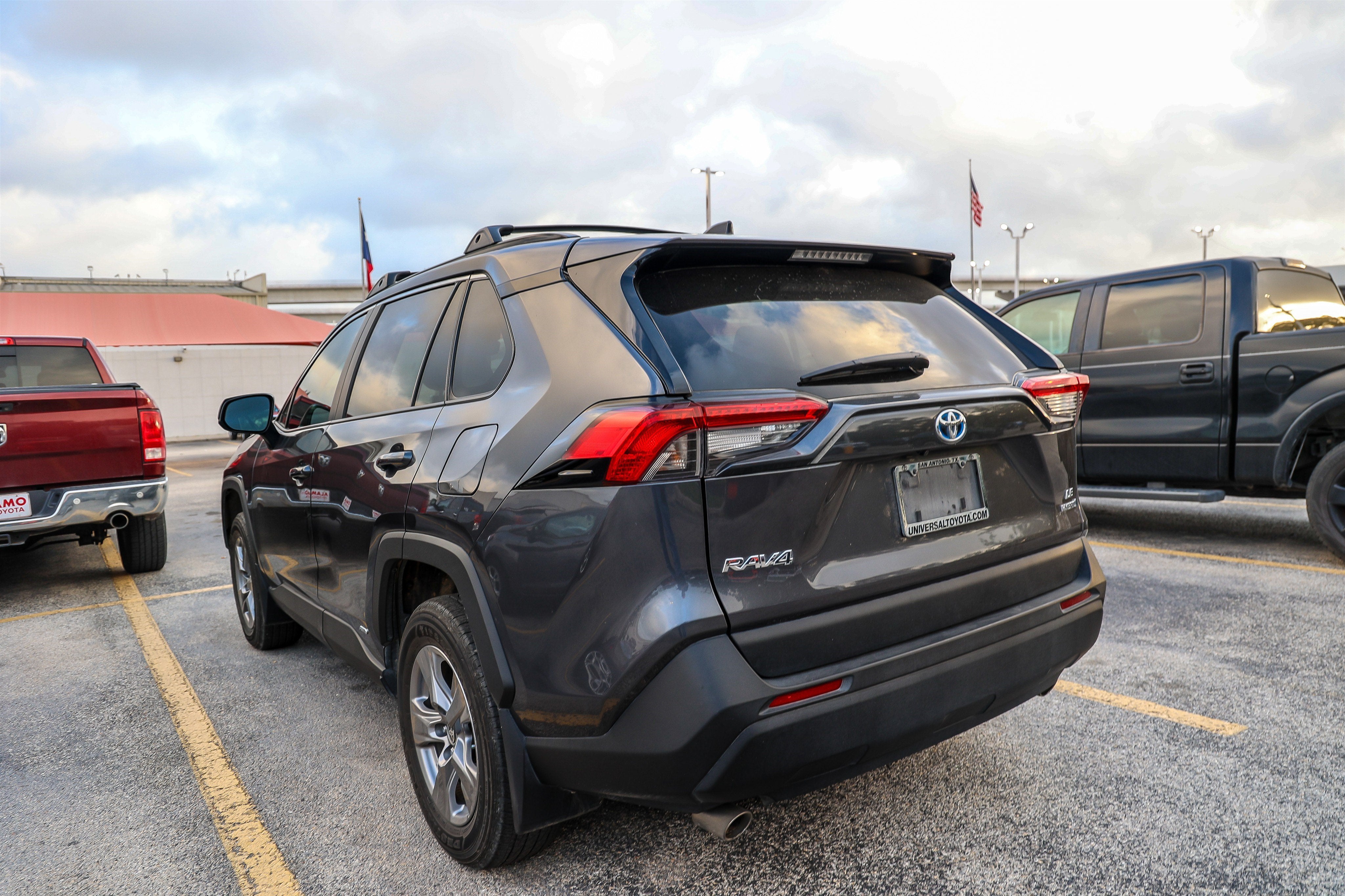 2024 Toyota RAV4 Hybrid Hybrid LE