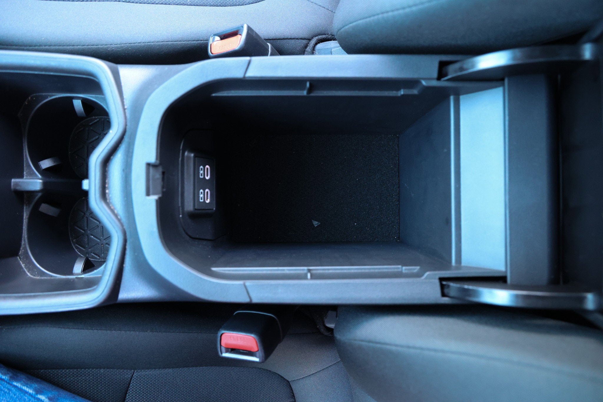 2025 Toyota RAV4 HYBRID Hybrid XLE