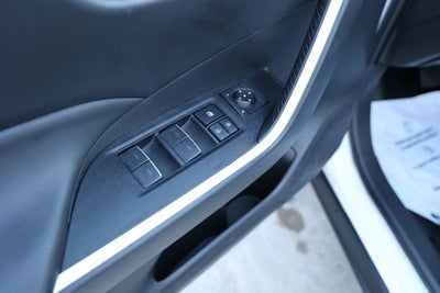 2025 Toyota RAV4 HYBRID Hybrid XLE