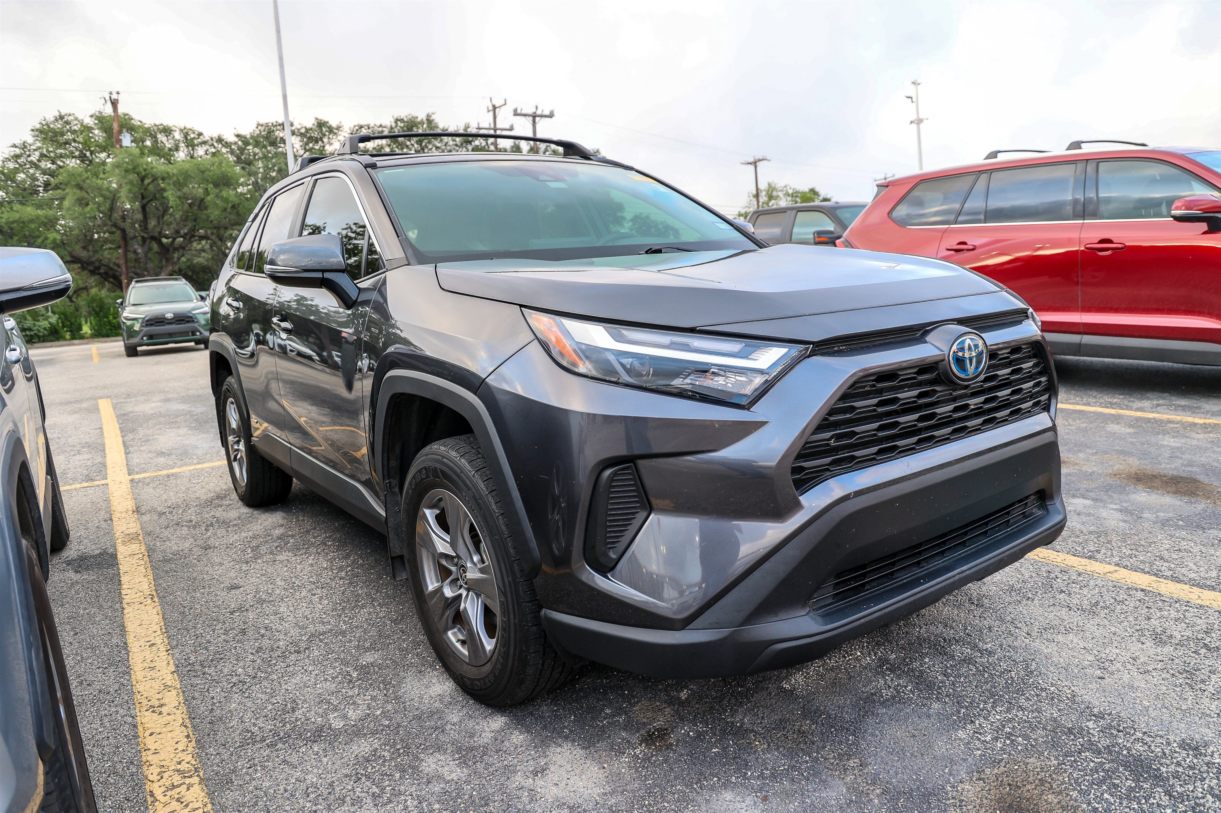 2024 Toyota RAV4 Hybrid XLE
