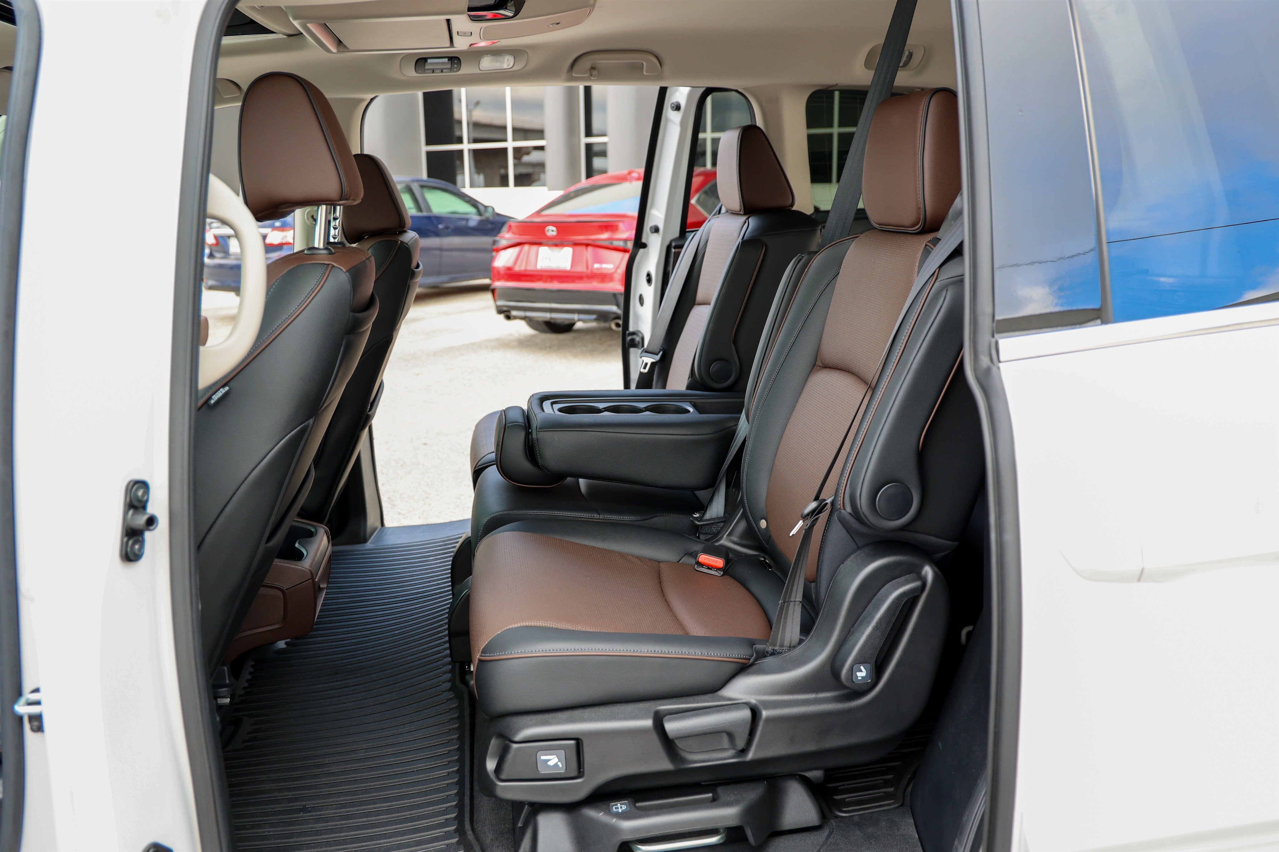 2025 Honda Odyssey Elite