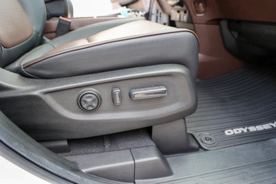 2025 Honda Odyssey Elite