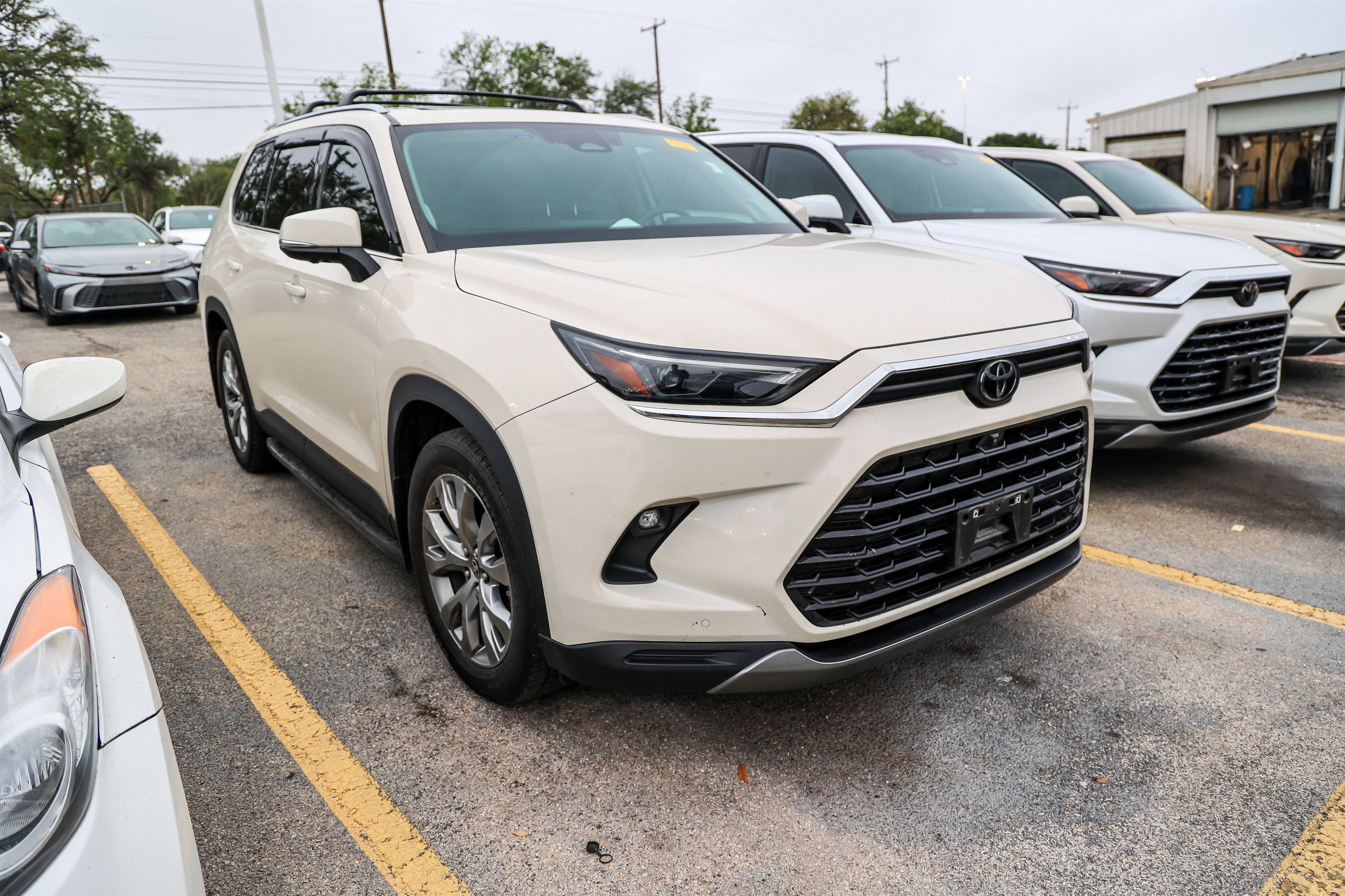 2024 Toyota GRAND HIGHLANDER Limited