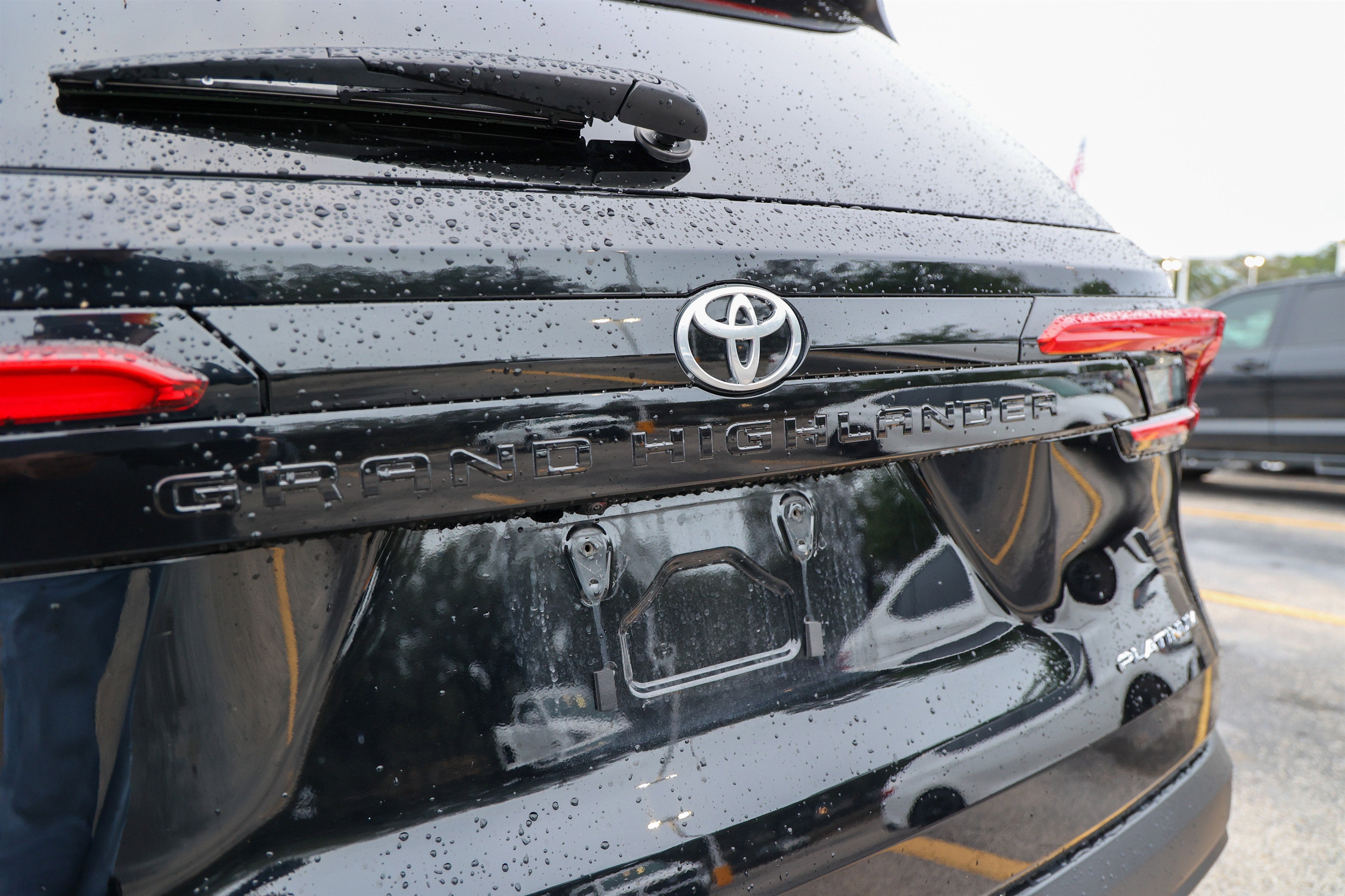 2024 Toyota GRAND HIGHLANDER Platinum