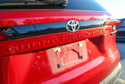 2025 Toyota Grand Highlander Platinum