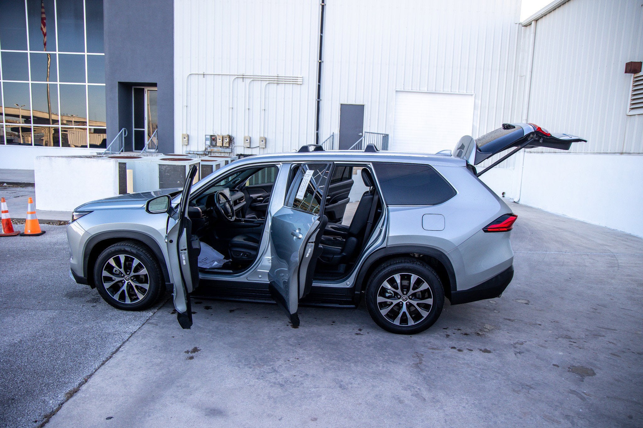 2024 Toyota GRAND HIGHLANDER HV Hybrid MAX Platinum