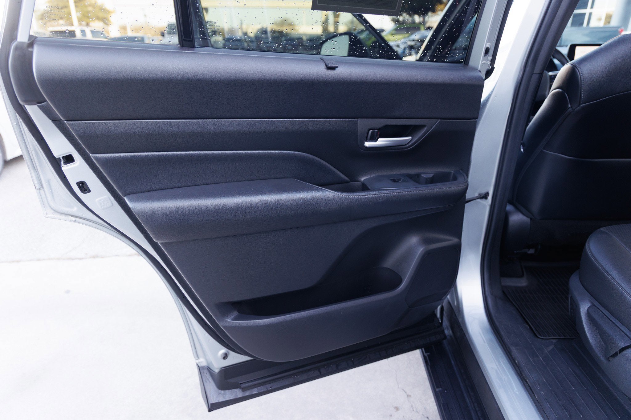 2024 Toyota GRAND HIGHLANDER HV Hybrid MAX Platinum