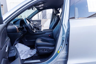 2024 Toyota GRAND HIGHLANDER HV Hybrid MAX Platinum