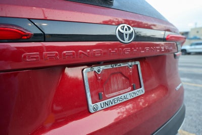 2024 Toyota Grand Highlander Hybrid MAX Limited