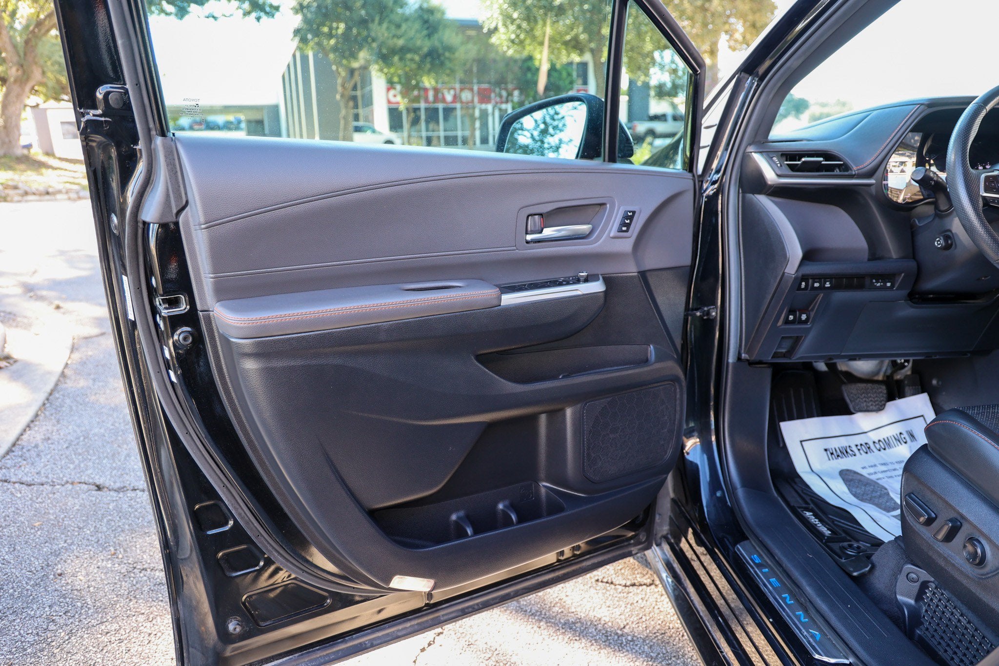 2024 Toyota Sienna XSE