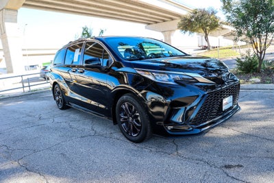 2024 Toyota Sienna XSE