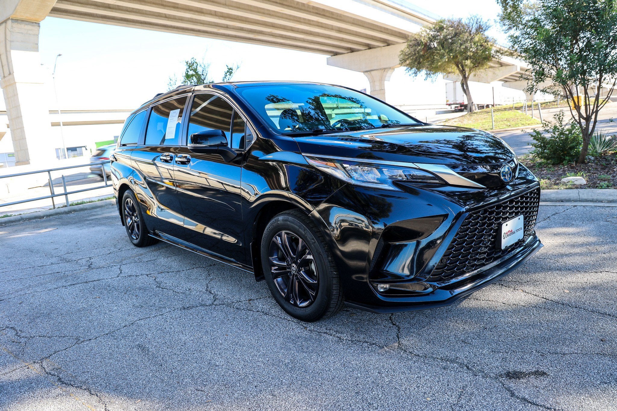 2024 Toyota Sienna XSE