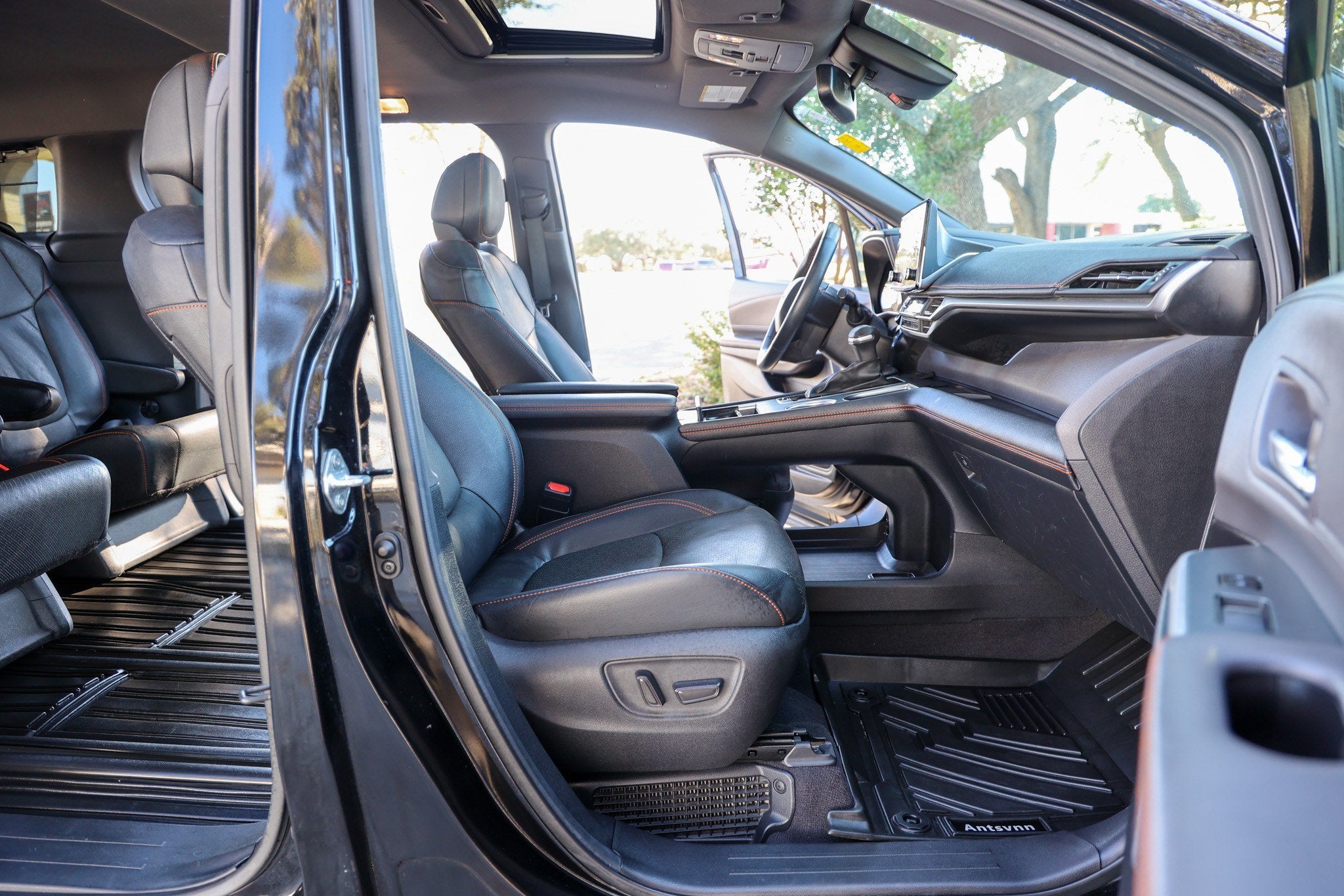 2024 Toyota Sienna XSE
