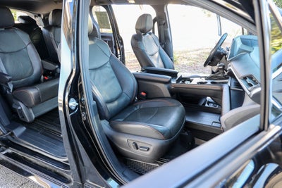 2024 Toyota Sienna XSE
