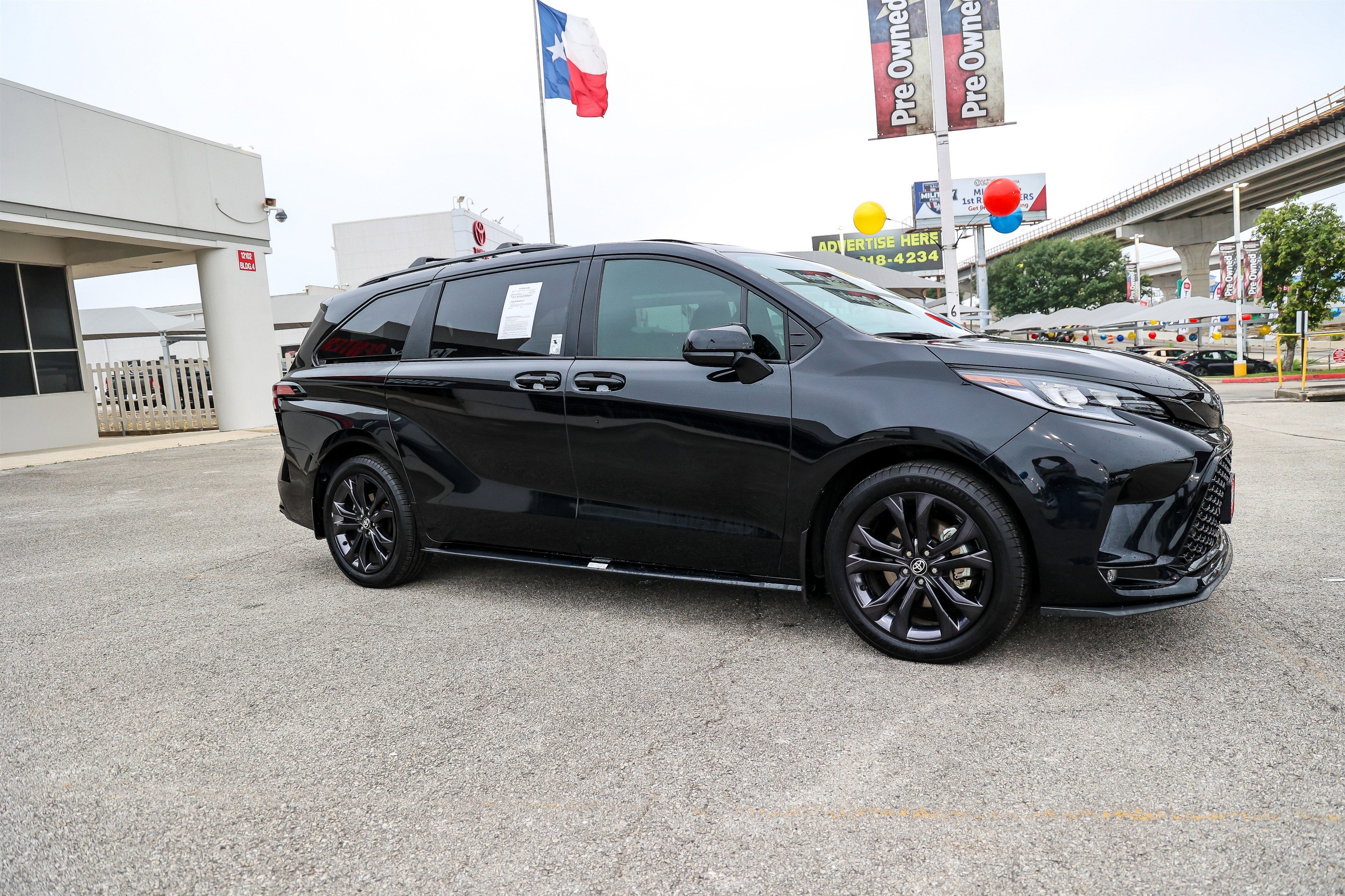 2025 Toyota Sienna XSE