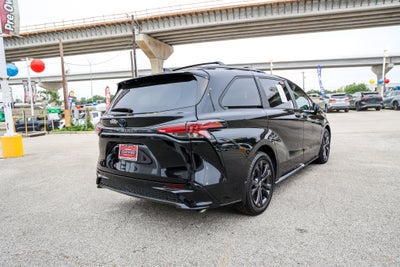 2025 Toyota Sienna XSE