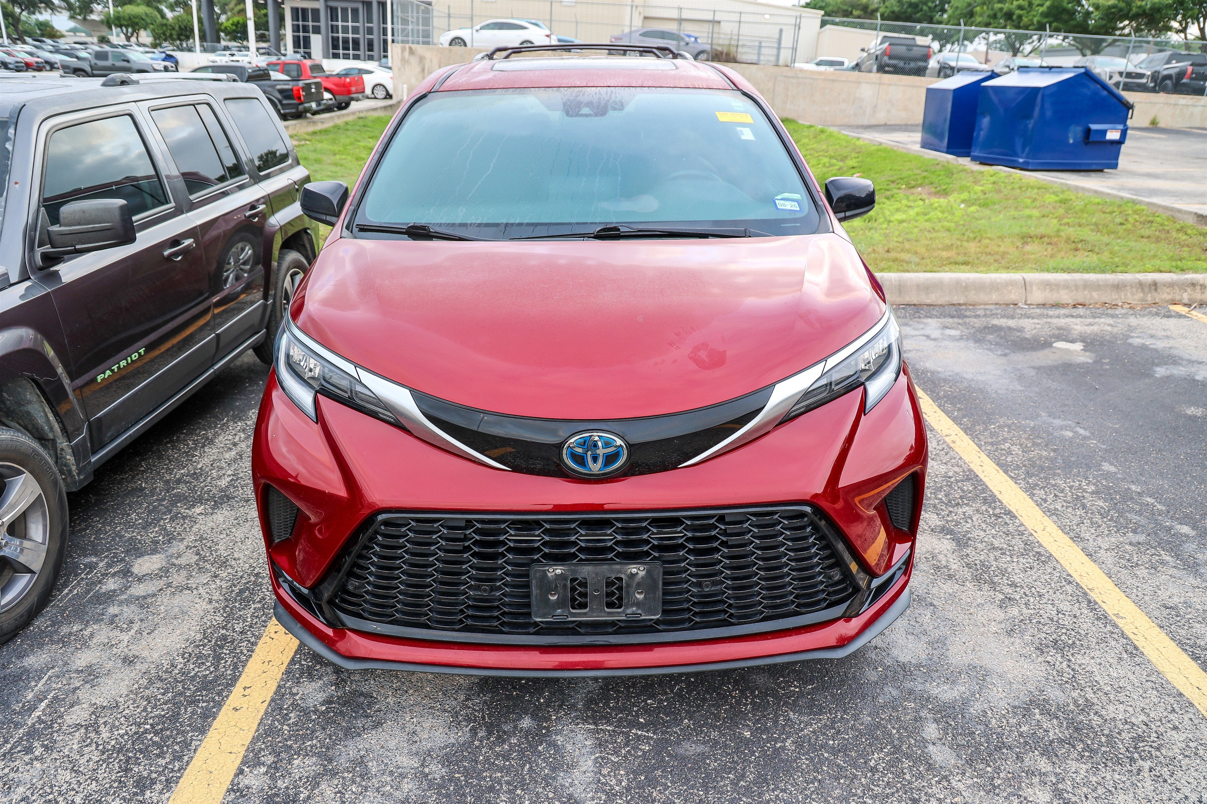 2022 Toyota Sienna XSE