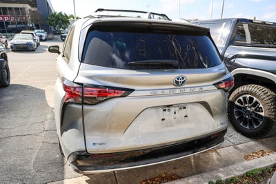 2025 Toyota SIENNA PLATINUM Platinum