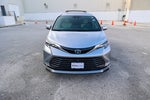 2025 Toyota Sienna Platinum