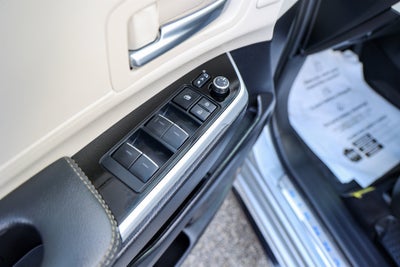 2025 Toyota Sienna Platinum