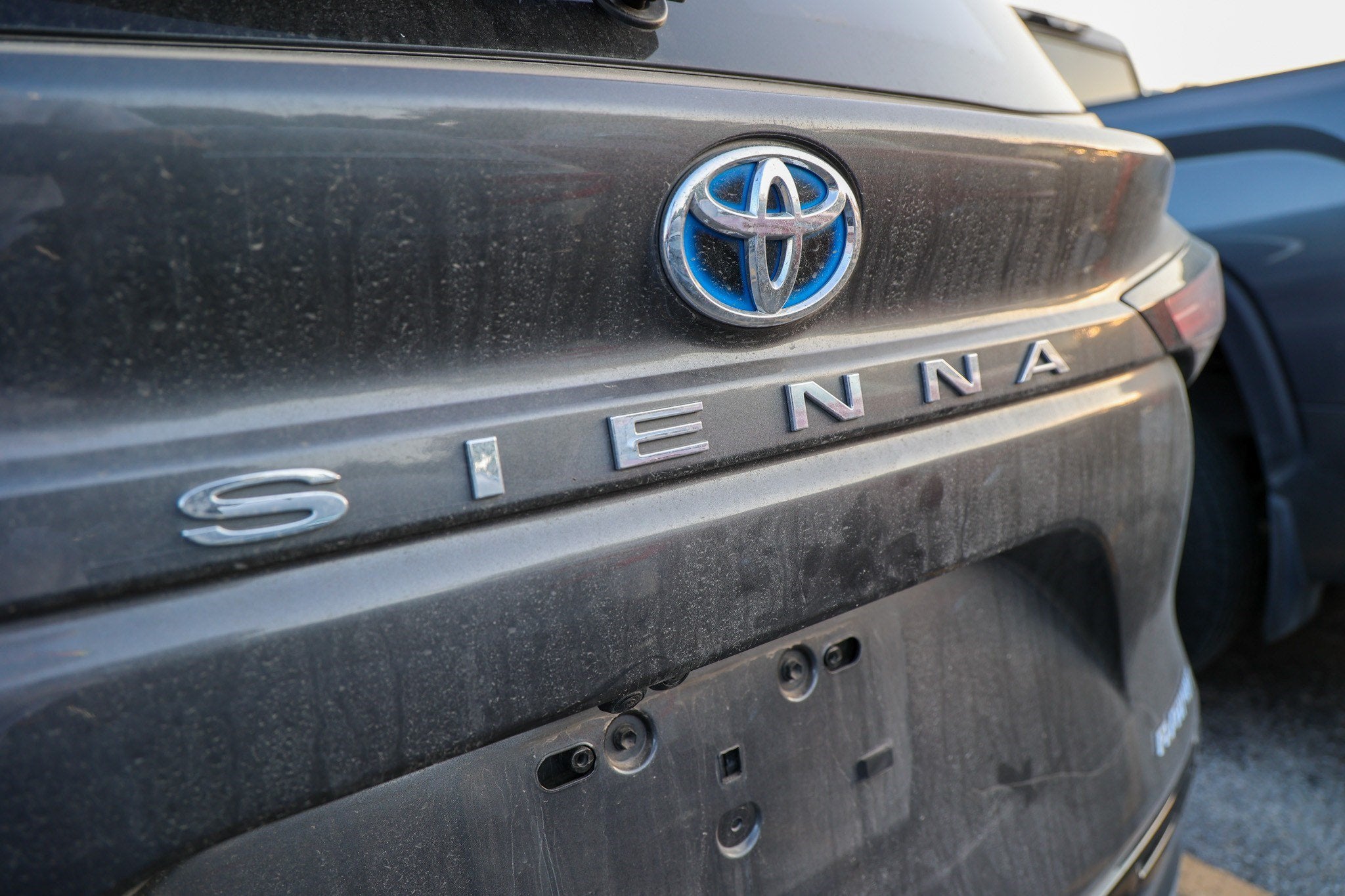 2025 Toyota Sienna Platinum