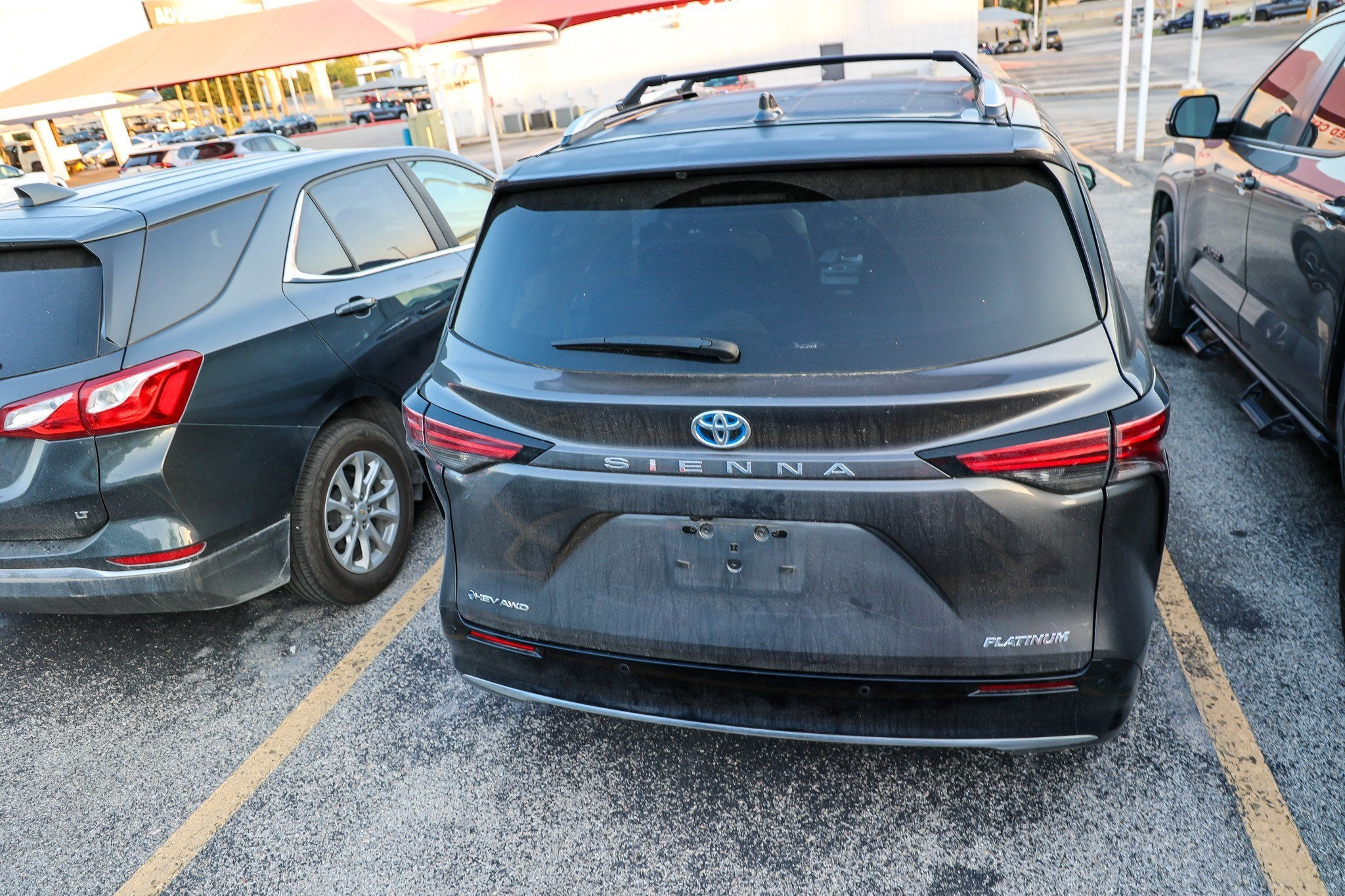 2025 Toyota Sienna Platinum