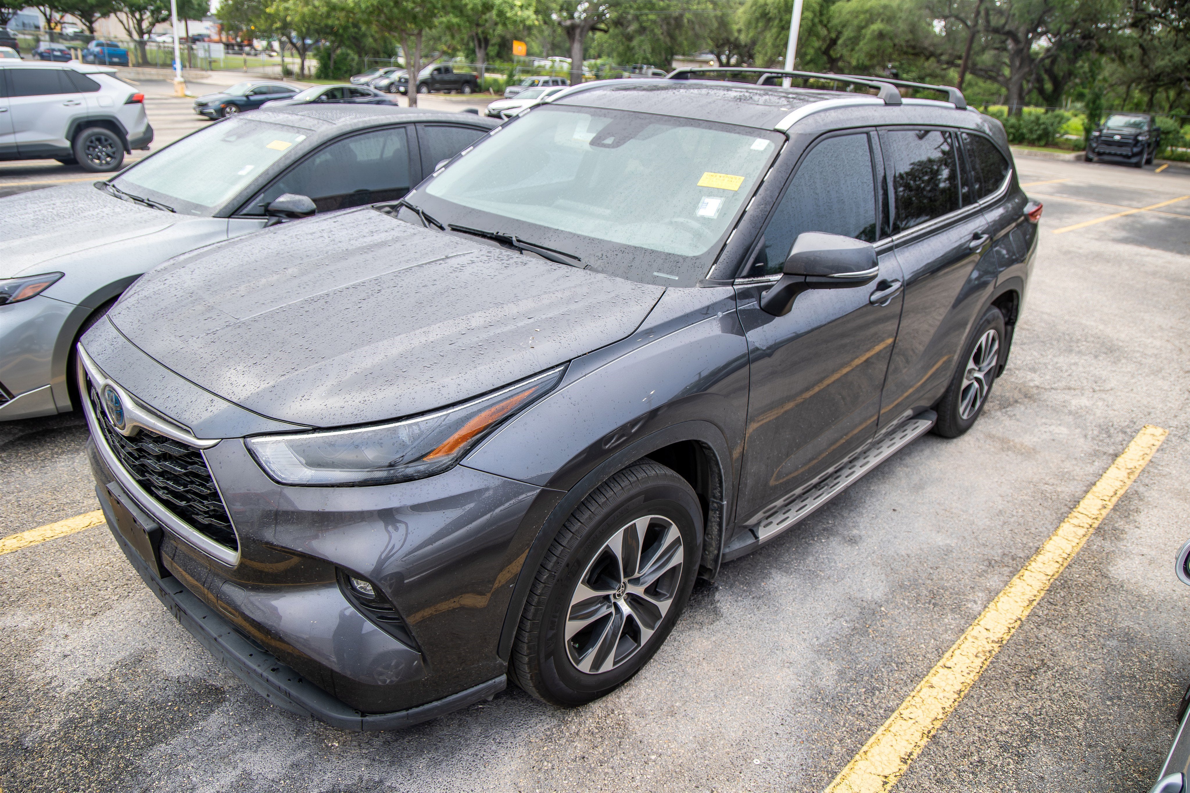 2022 Toyota Highlander Hybrid HYBRID XLE BRONZE