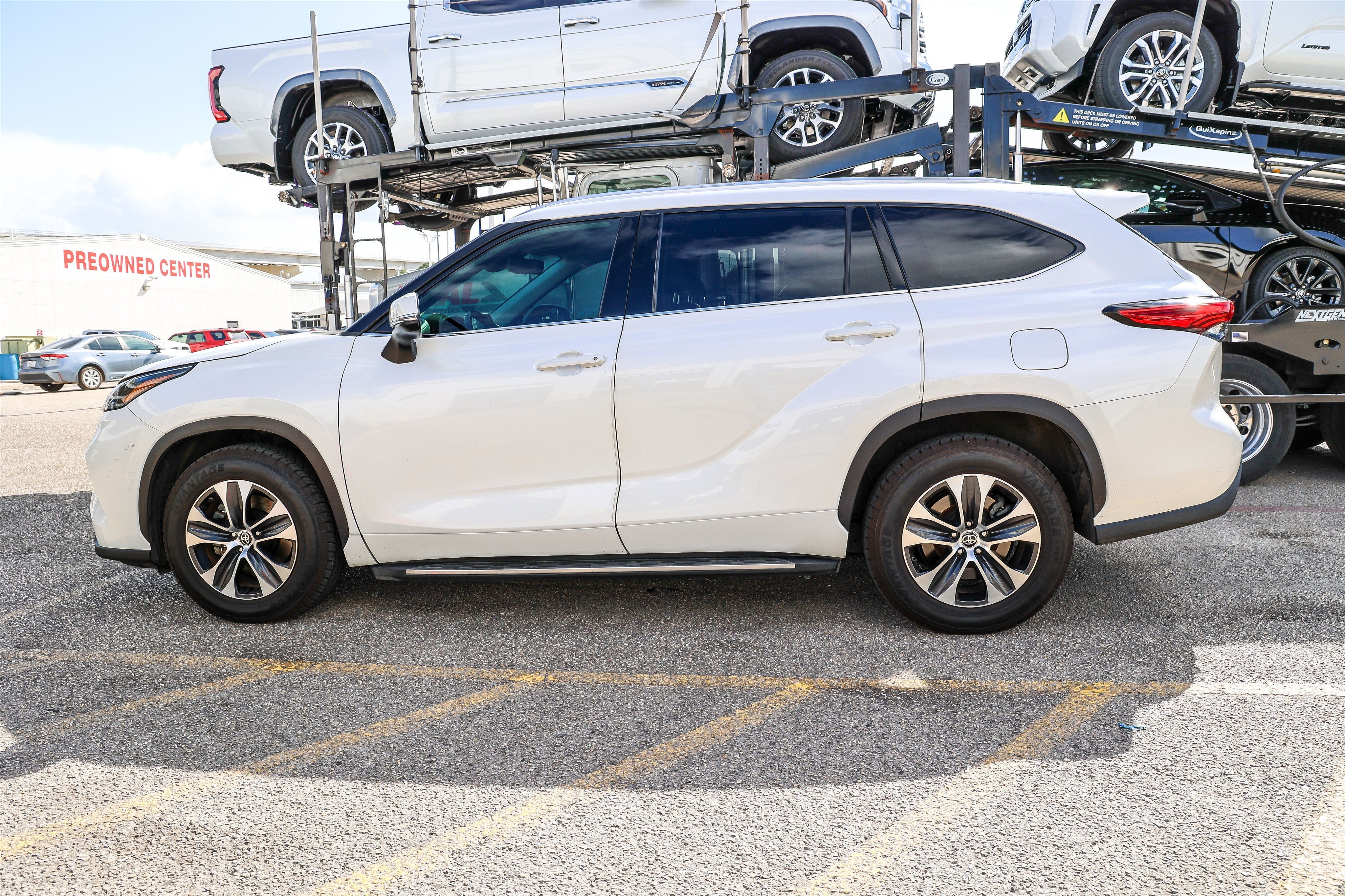 2021 Toyota Highlander XLE