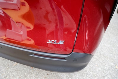 2025 Toyota Sienna XLE