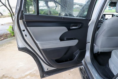 2023 Toyota Highlander Hybrid Hybrid XLE