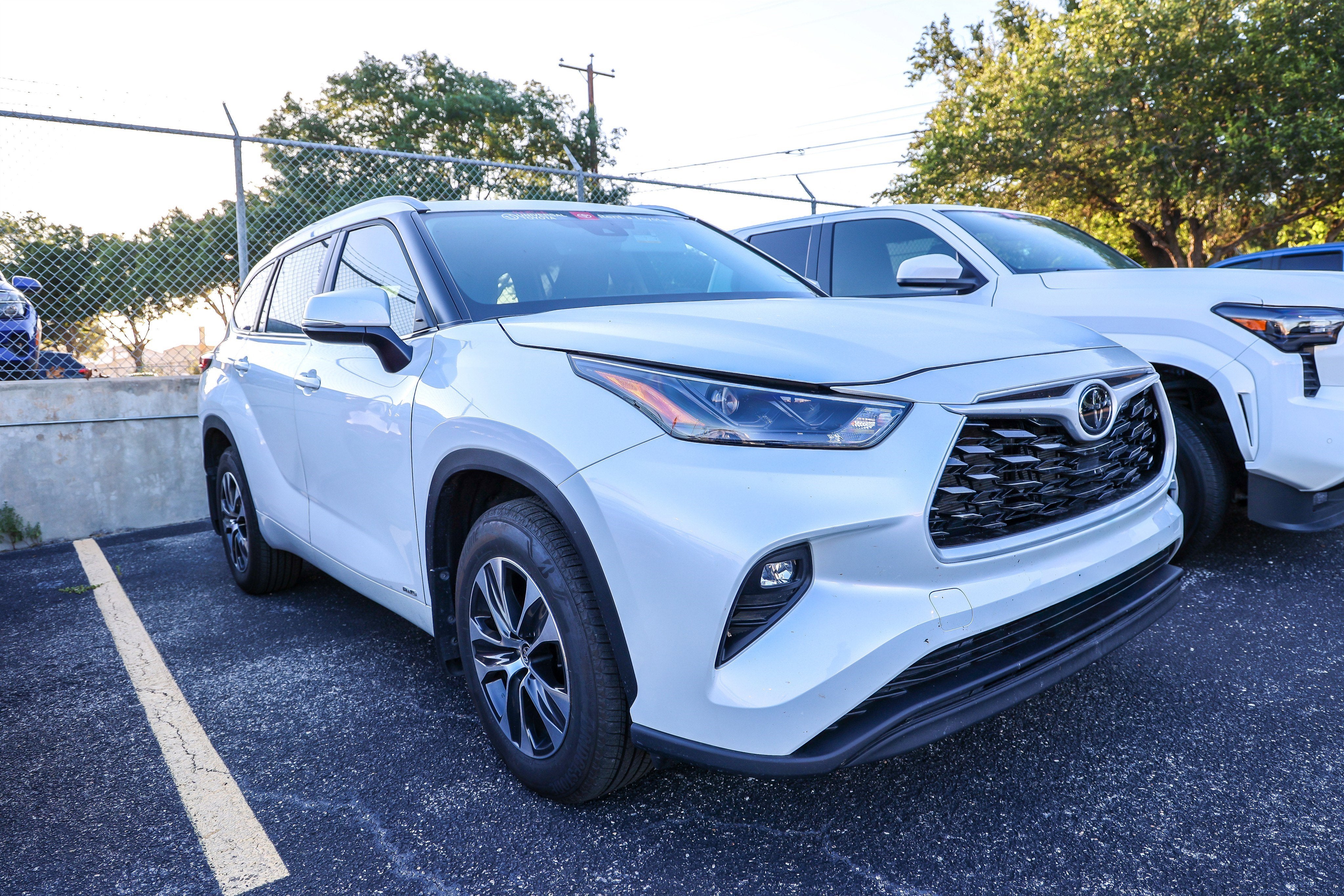 2026 Toyota HIGHLANDER HEV Hybrid XLE
