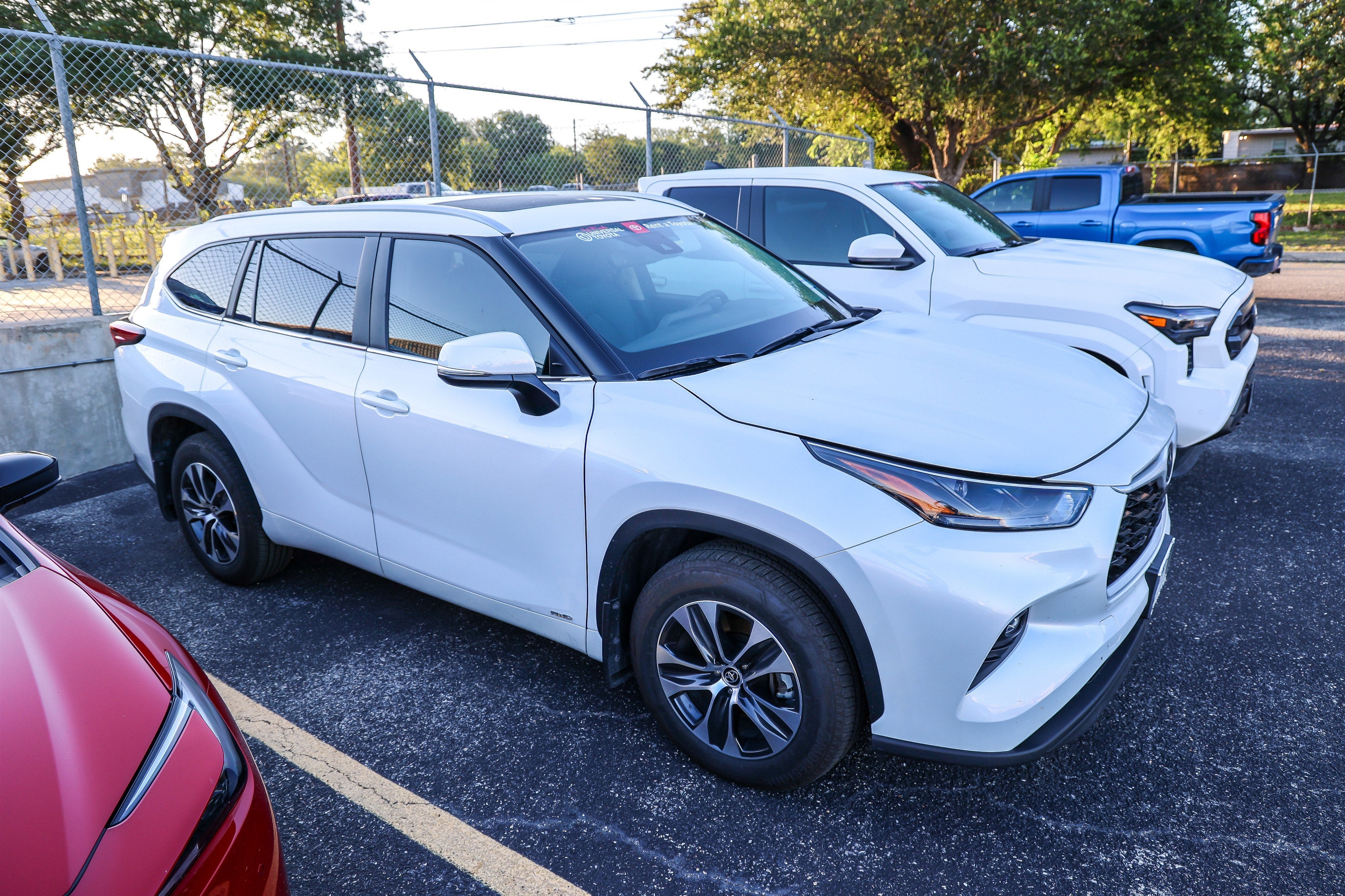 2026 Toyota HIGHLANDER HEV Hybrid XLE