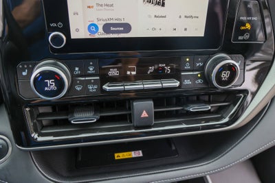 2025 Toyota HIGHLANDER HEV Hybrid XLE