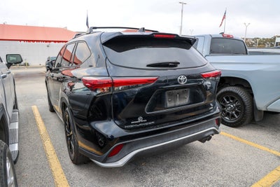 2023 Toyota HIGHLANDER XSE