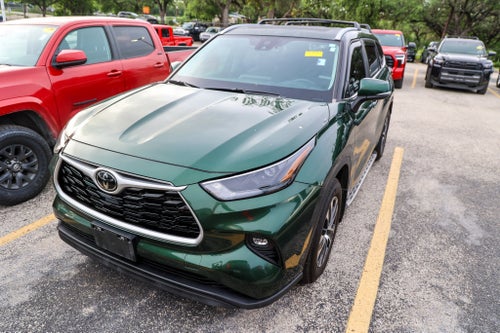 2023 Toyota Highlander XLE