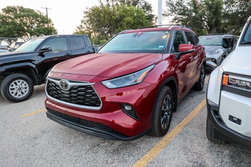 2026 Toyota Highlander XLE